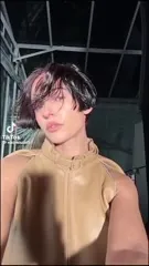 Naomi Scott - Video