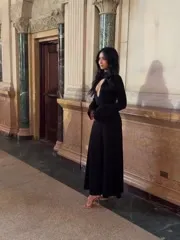 Maitreyi Ramakrishnan - Video