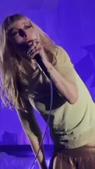 Hayley Williams - Video