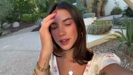 Scarlett Estevez - Video