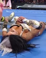 Zelina Vega // Thea Trinidad - Video