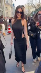 Emily Ratajkowski - Video