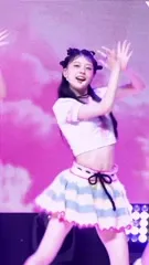 Sakai Moka - ILLIT - Video