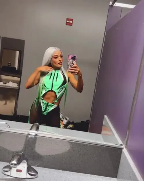 Zelina Vega // Thea Trinidad - Video