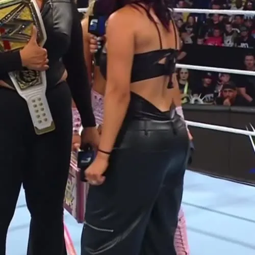 WWE Bayley / Davina Rose / Pamela Rose Martinez - Video