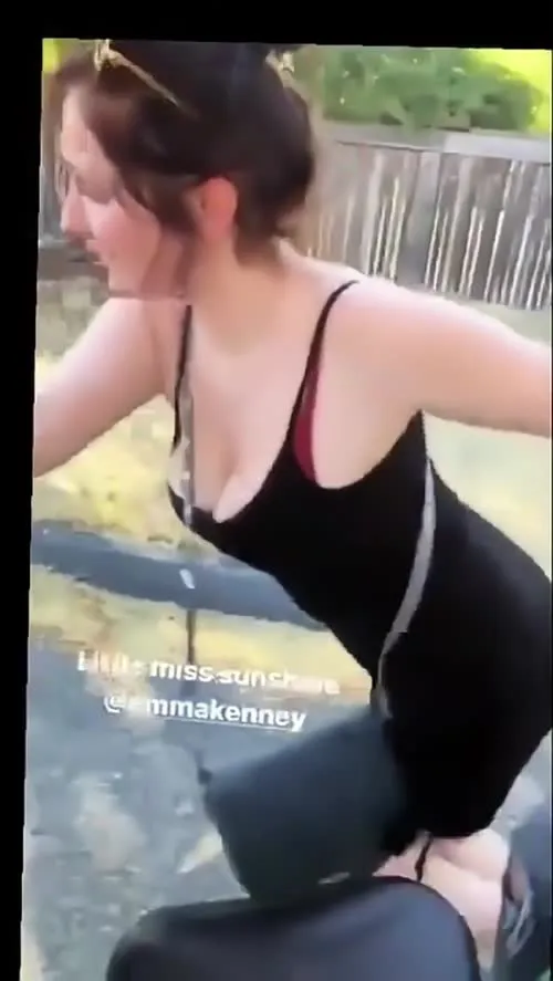Emma Kenney - Video