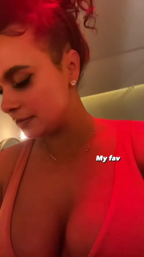Joy Taylor - Video