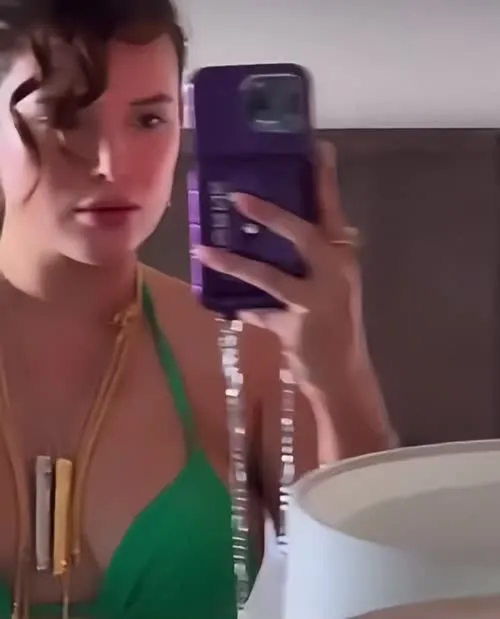 Bella Thorne - Video #400518