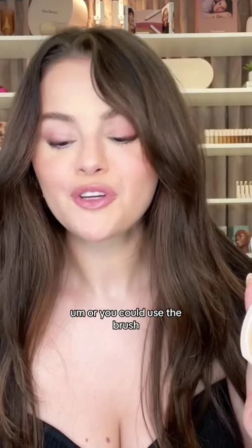 Selena Gomez - Video #406644