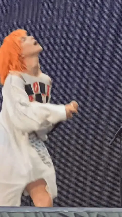 Hayley Williams - Video