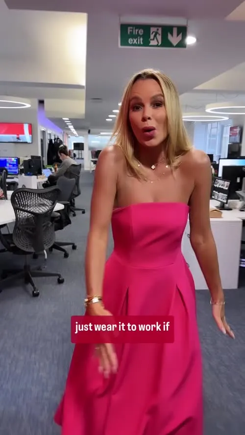 Amanda Holden - Video
