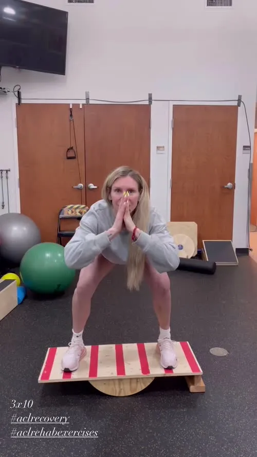 Charlotte Flair - Video