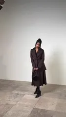 Maitreyi Ramakrishnan - Video