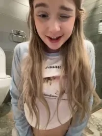 Baby_Tiny - Video