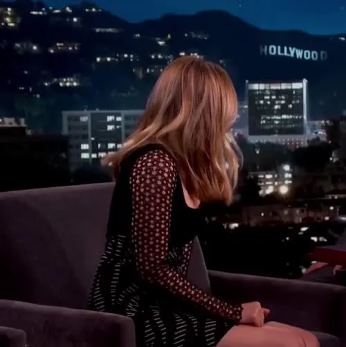 Elizabeth Olsen - Video