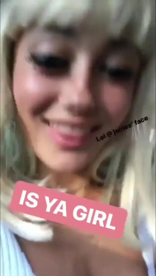 Ella Purnell - Video