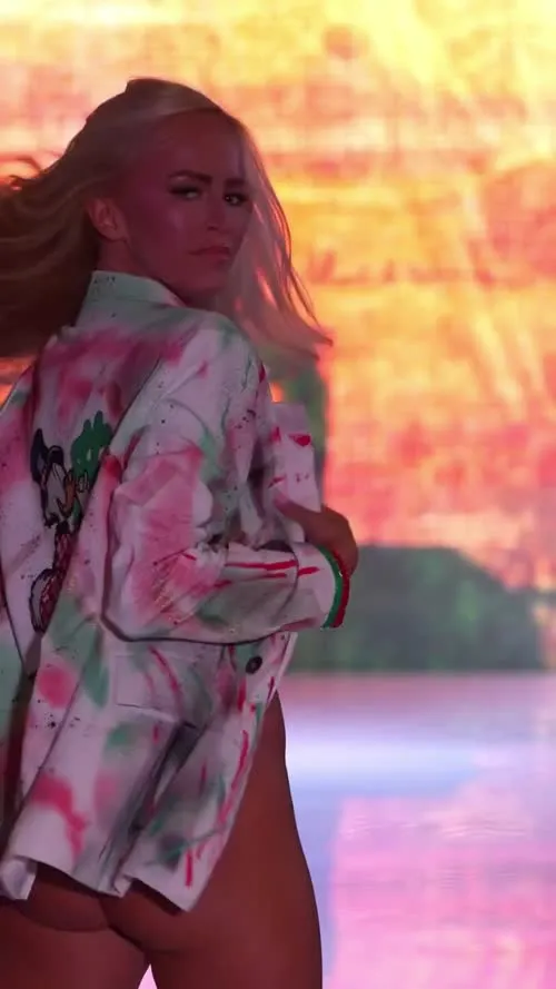 Danielle Moinet / Summer Rae - Video #171593