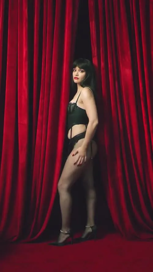 Olivia Cooke - Video #163937