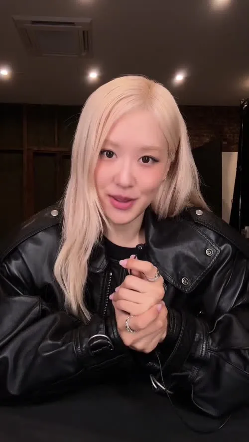 Rosé || Roseanne Park - BLΛƆKPIИK ( BLACKPINK ) - Video #275512
