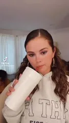 Selena Gomez - Video