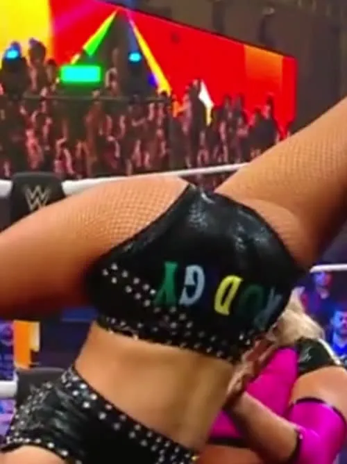 Roxanne Perez/Rok-C - WWE NXT - Video