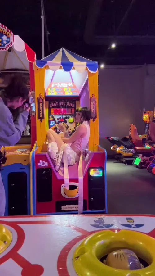 Dani Thorne - Video #131104