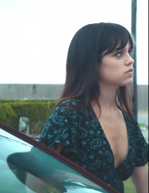 Jenna Ortega - Video