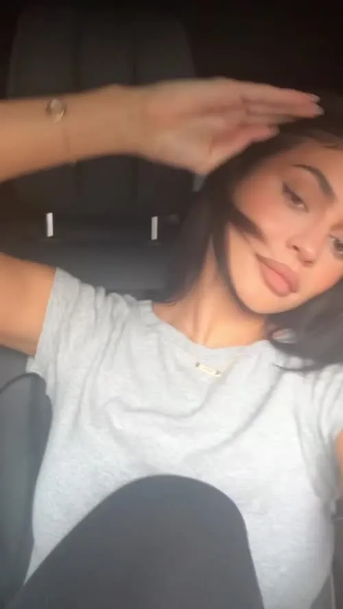 Kylie Jenner - Video