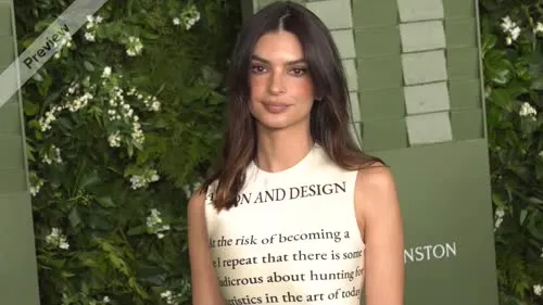 Emily Ratajkowski - Video #398189