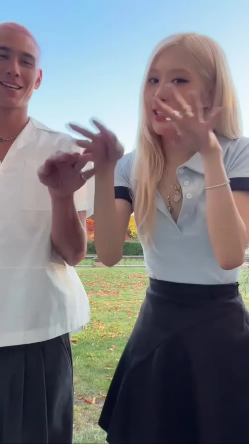 Rosé || Roseanne Park - BLΛƆKPIИK ( BLACKPINK ) - Video #312350