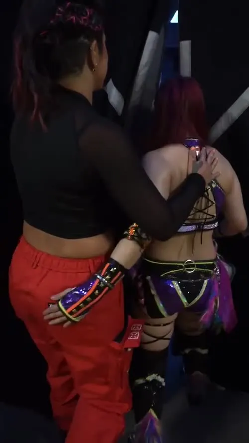 WWE Bayley / Davina Rose / Pamela Rose Martinez - Video