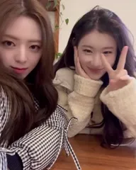 Yuna - ITZY (유나, Shin Yu Na) - Video #179291