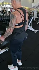 crazyxbody / musclegirlxxx - Video