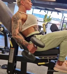 crazyxbody / musclegirlxxx - Video