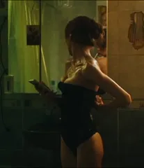 Asena Keskinci - Video