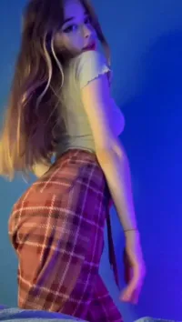 ivano4ka / ivanka.meow / incredible.cat / iv.ch3 - Video