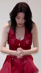 Kazuha Nakamura 中村 一葉 | LESSERAFIM - 2
