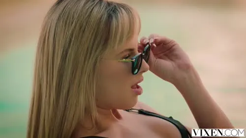 Jillian Janson - Seducing the help (2016-10-16)