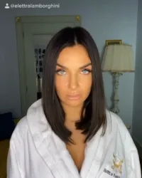 Elettra Lamborghini - 2020-05-04 16-32-04 UTC