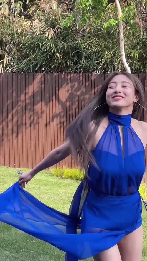 Jihyo (TWICE) - 2023-08-21 07.05.43