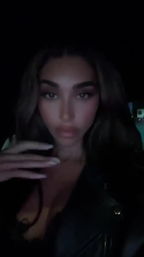 Chantel Jeffries - Video