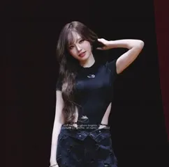 LIZ / Kim Ji-won (김지원) IVE - Video