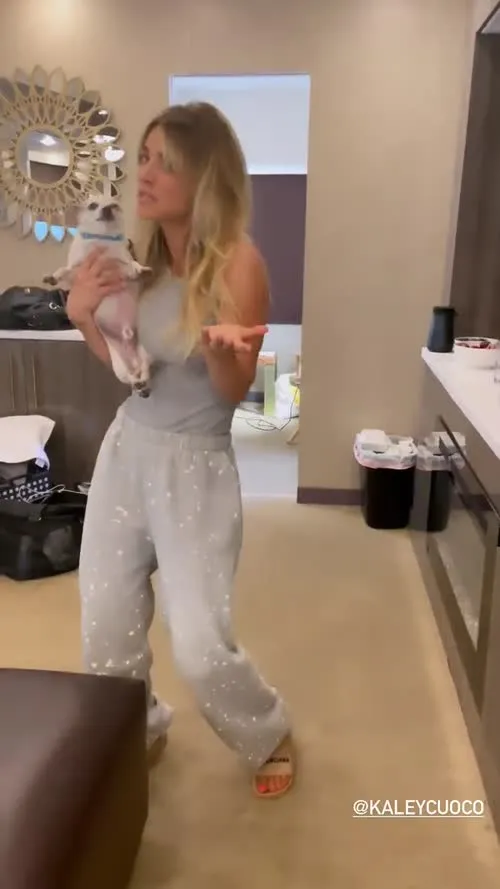Kaley Cuoco - Video #187723