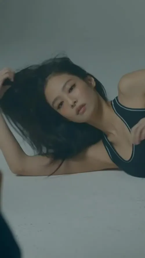 Jennie | BLΛƆKPIИK (Blackpink) - Video