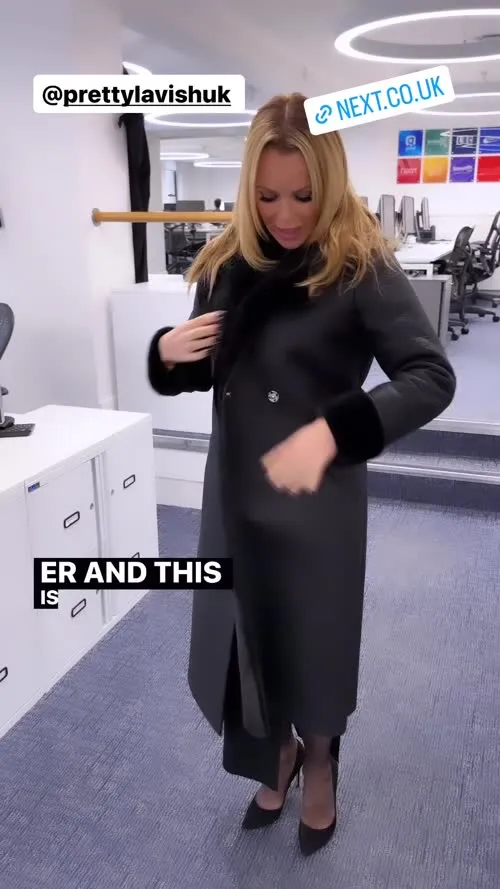 Amanda Holden - Video #311457