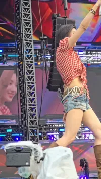 권은비 Kwon Eunbi / Kwon Eun-bi - 250706 서울워터밤 찢고 레전드 공연 만든 권은비 워터밤 풀영상 직캠 Kwon Eunbi Seoul Waterbomb legendary full fancam