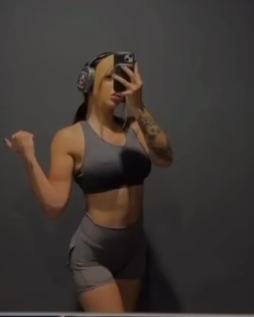 Cora Jade | elaynablack - Video