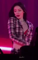 Shuhua (Yeh Shuhua) (G)-IDLE) [i-dle] - 260221 i-dle - Shuhua - Red redemption - Chomifap-6