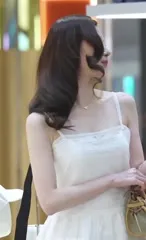 Minatozaki Sana (TWICE) - Video #283939