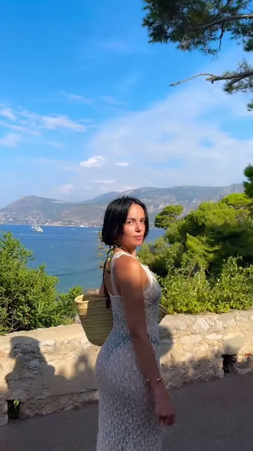 Agathe Auproux - Video #121713